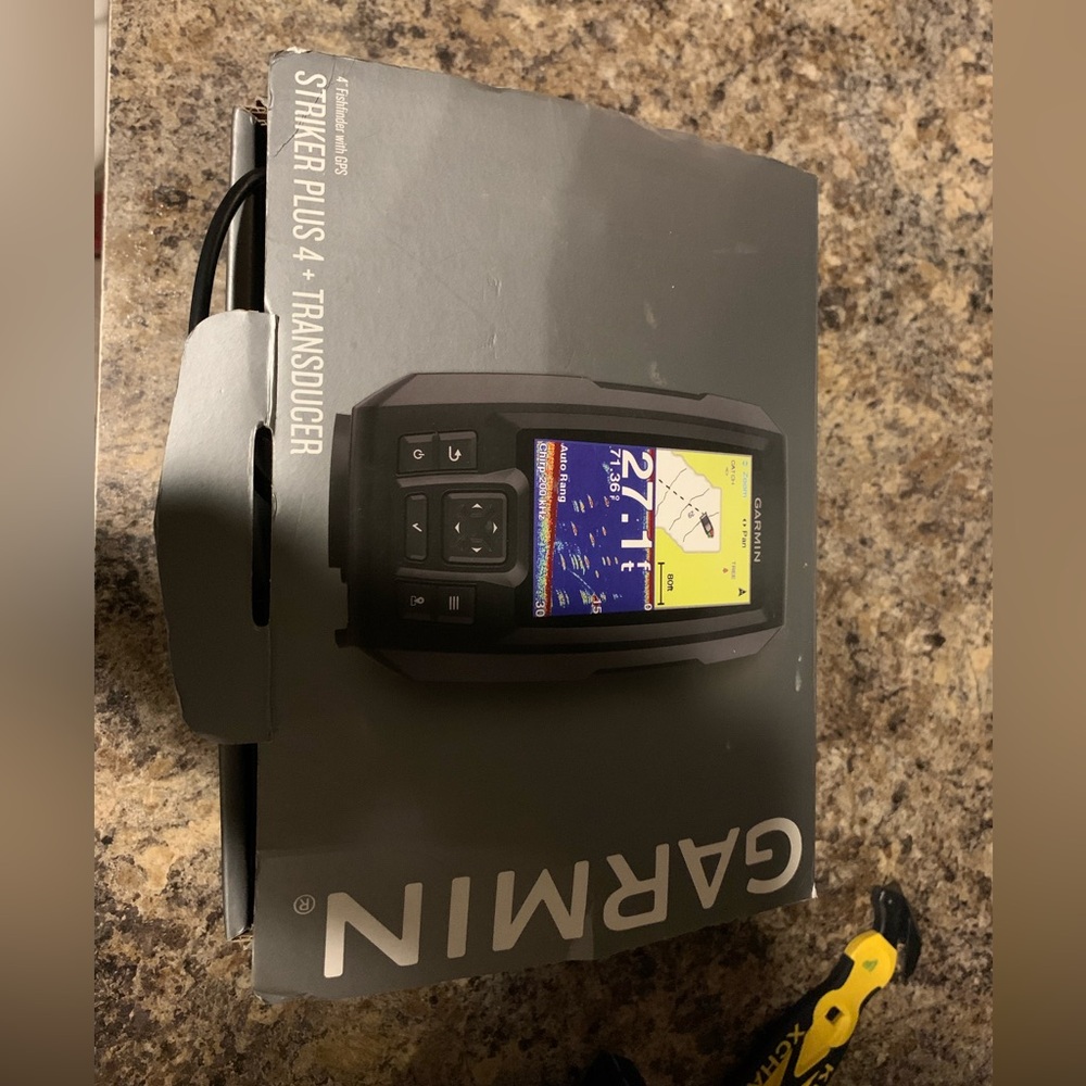 Garmin Striker Plus 4 Fish finder